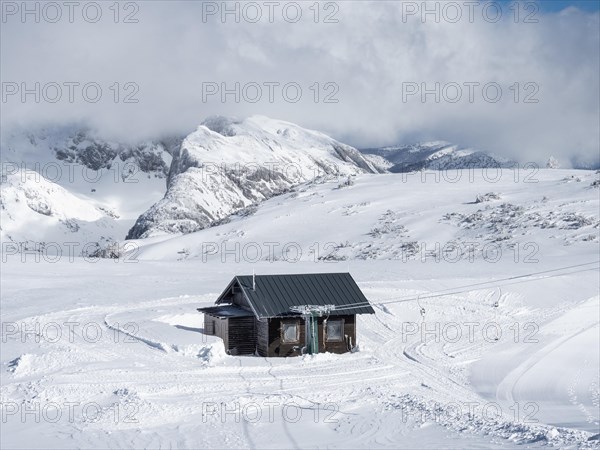 Ski lift