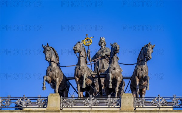 Quadriga with the city goddess Brunonia on the reconstruction of Braunschweig Castle