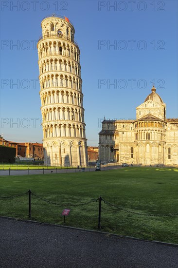 Santa Maria Assunta Cathedral and Leaning Tower in Piazza dei Miracoil