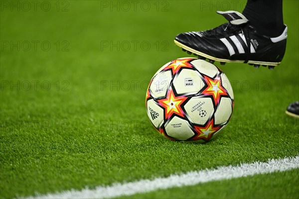 Football Boots and Official Match Ball Adidas UCL PRO PS 5 for Champions League