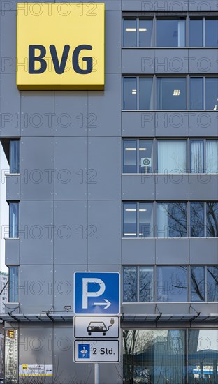 The building of the BVG customer centre