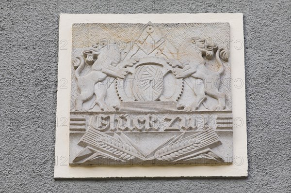 Mueller's coat of arms and Glueckzu as the miller's greeting