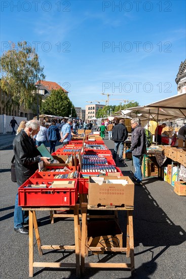 Flea market with books and records at the Bodemuseum