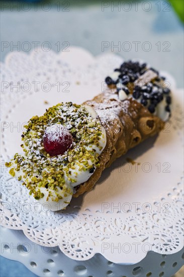 Cannoli at the confectionery of the Santa Caterina monastery