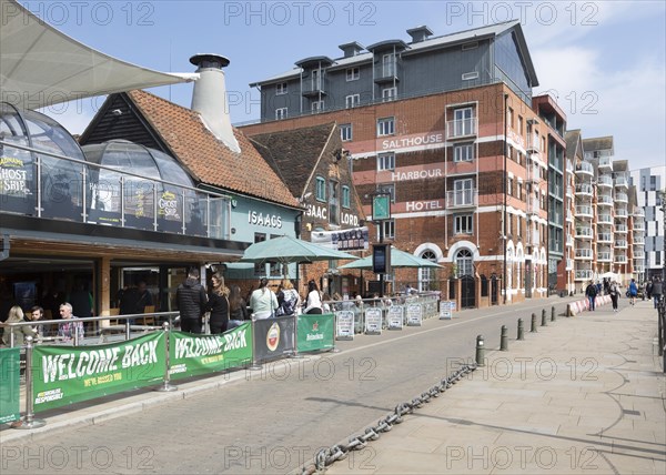 Isaac Lord pub converted warehouse building