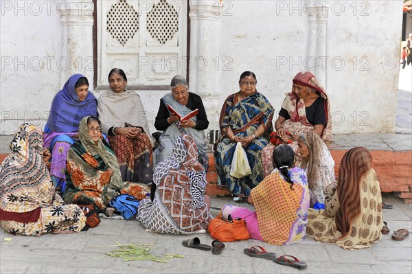 Old Nepalese women