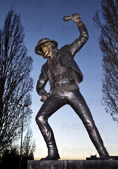 Bronze sculpture of Udo Lindenberg in his birthplace Gronau