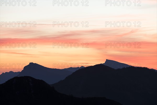 Mountain panorama in front of sunrise from Portlakopf