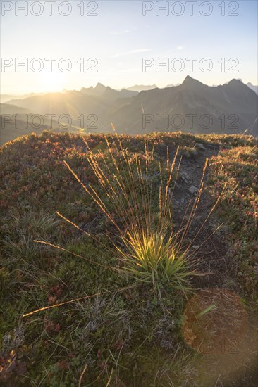 Sunrise on Portlakopf in autumn