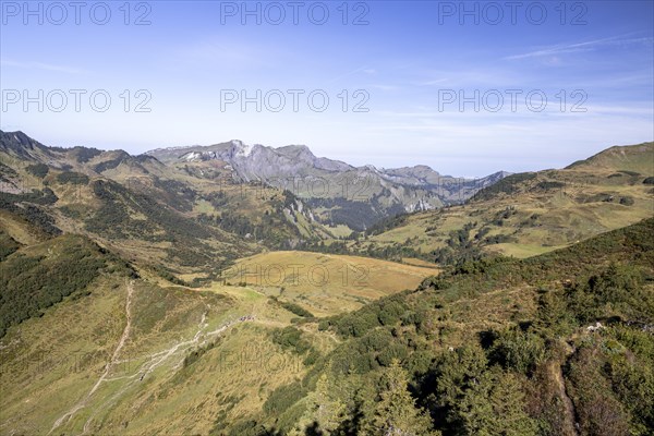 View from Portlakopf to Portlahorn