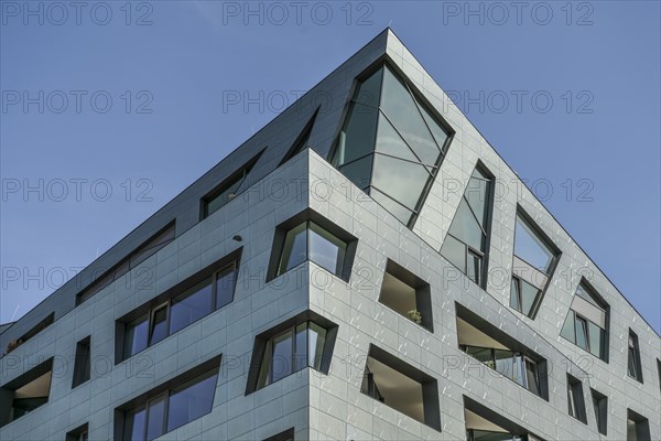 Sapphire residential building by Daniel Libeskind