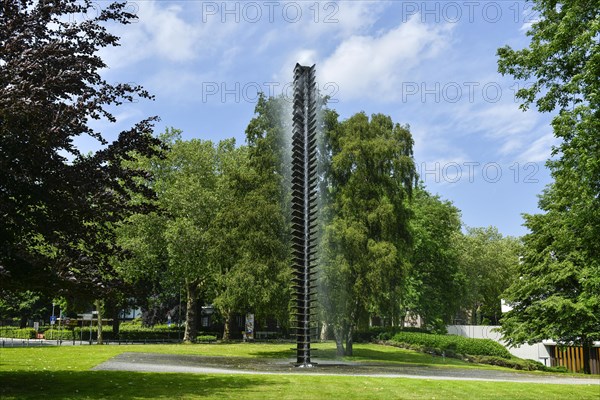 Water sculpture 1977 by Heinz Mack