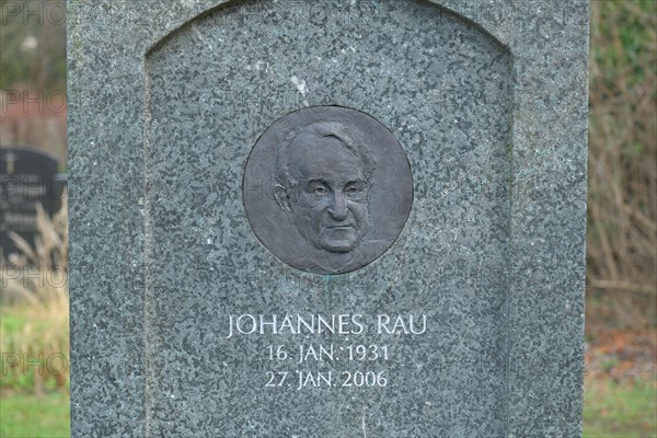 Grab Johannes Rau