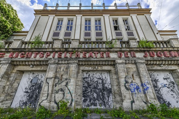 Altes Kino Lichtspieltheater der Jugend