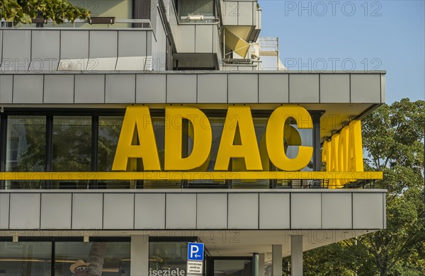 ADAC