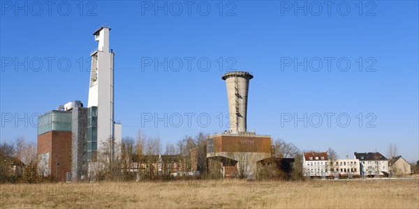 Shaft IV winding tower with machine hall and Consol Theatre in Consol Park