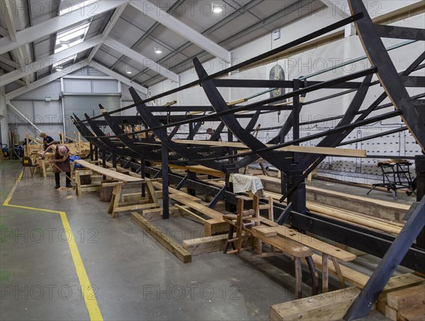 Construction of replica of Anglo-Saxon Sutton Hoo burial ship