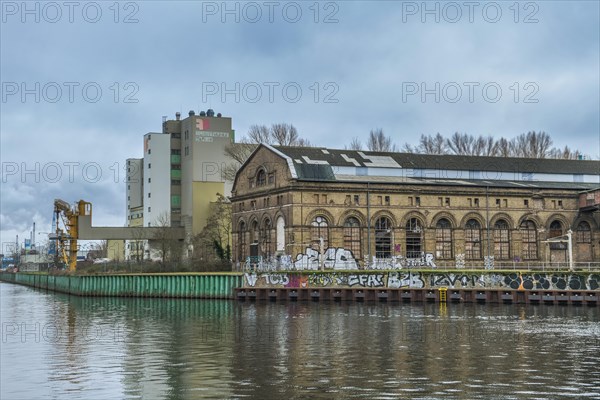 Old gun foundry