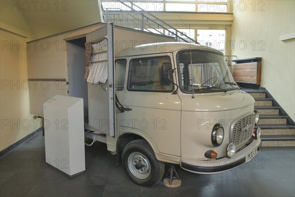 Barkas van