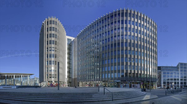 Spreedreieck office tower