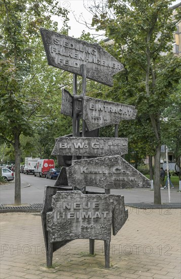 Monument to the founding of the large housing estate Falkenhagener Feld