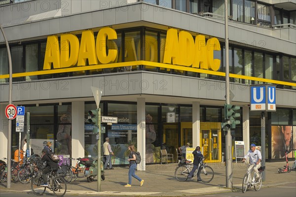 ADAC