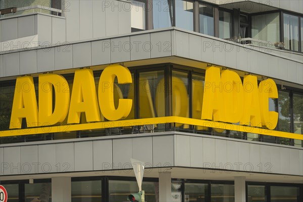 ADAC