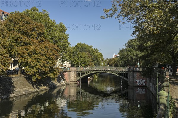 Admiralbrücke