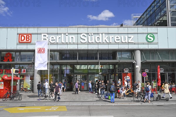 Südkreuz Station