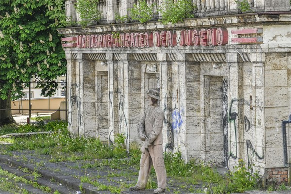 Altes Kino Lichtspieltheater der Jugend