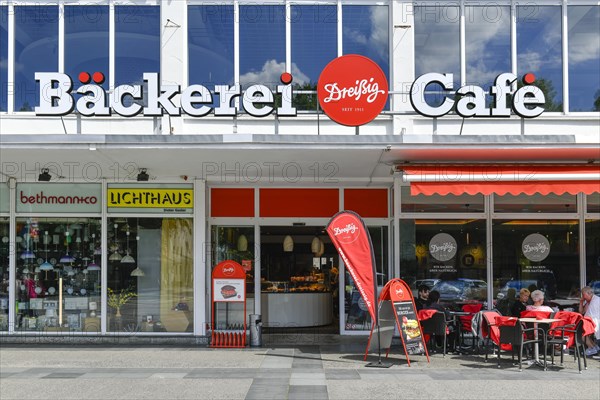 Bakery and Cafe Dreißig