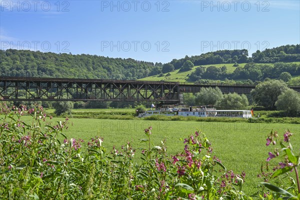 Railway bridge over the Weser near Blankenau