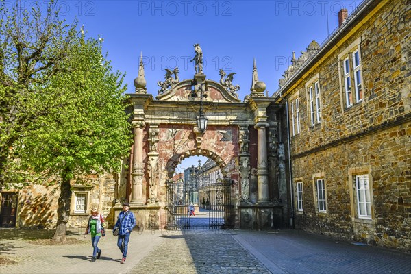 Palace portal