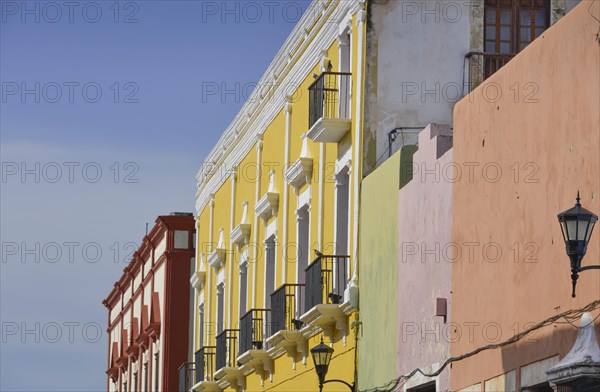 Colonial houses