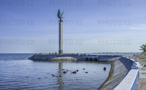 Monument Mundo Maya by Jorge Marin