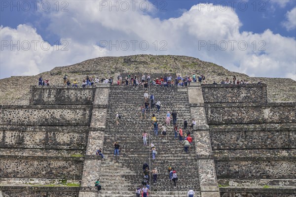 Pyramid of the Moon Piramide de la Luna