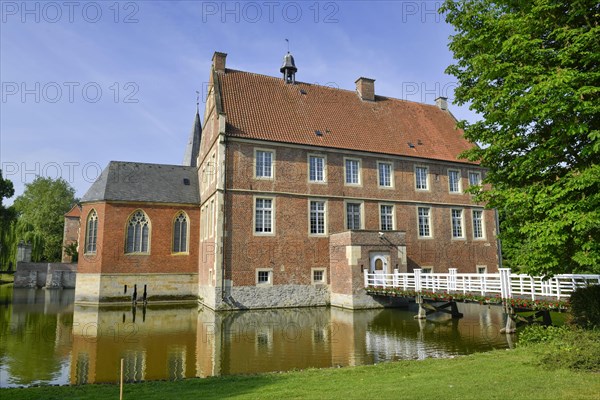 Hülshoff Castle