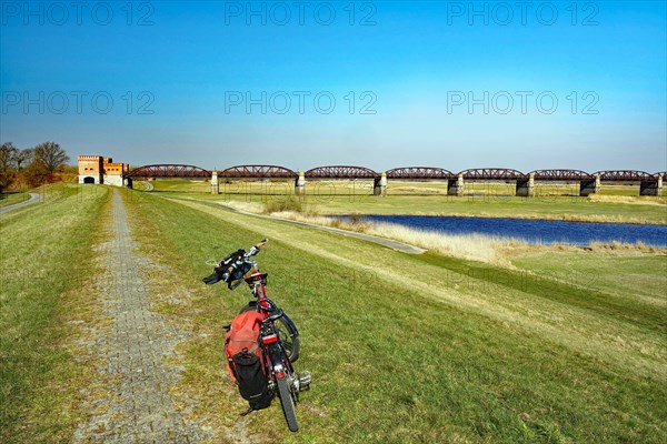 Bicycle on the dyke