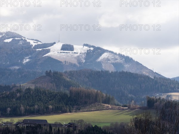 Snow on the mugel