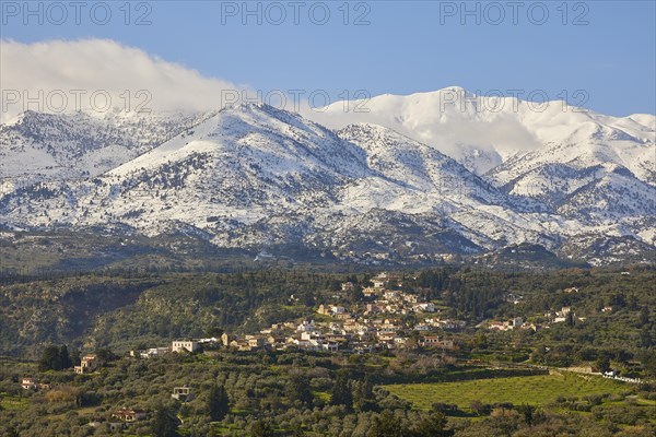 Spring in Crete