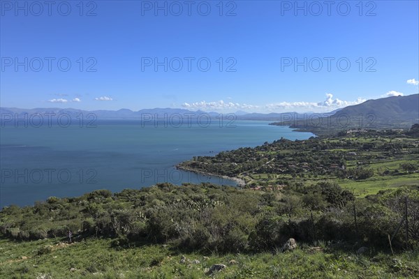 Coast at Pizzo des Corvo in the Zingaro Nature Reserve