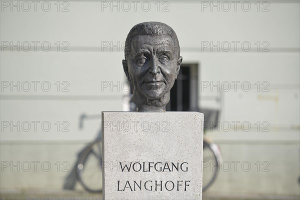 Monument Wolfgang Langhoff