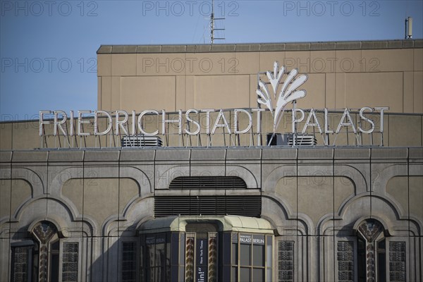 Friedrichstadtpalast