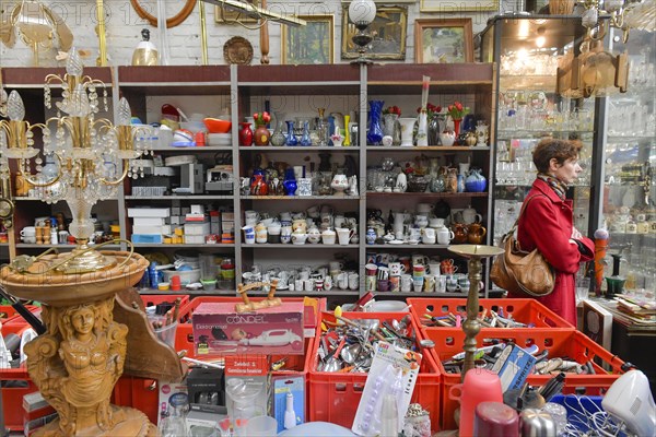 Indoor flea market at the Arena