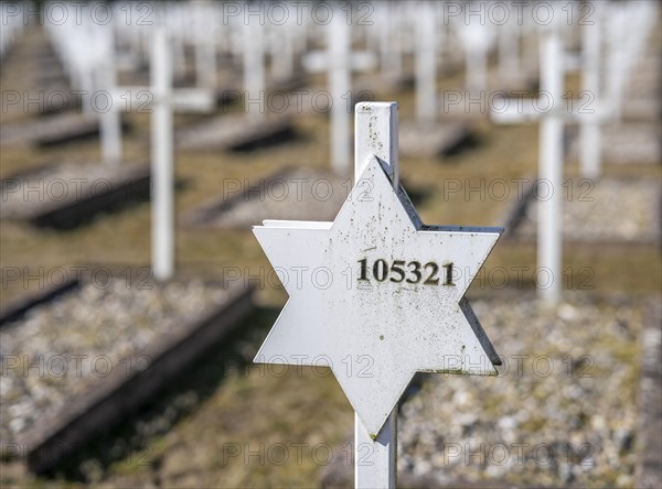 Feldscheune Isenschnibbe Gardelegen memorial