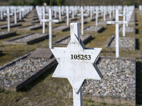 Feldscheune Isenschnibbe Gardelegen memorial