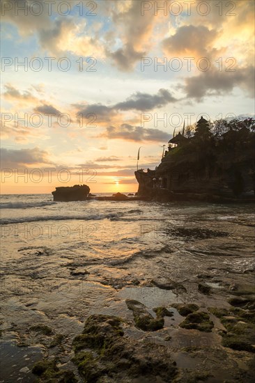 Sunset at Tanah Lot temple in Bali