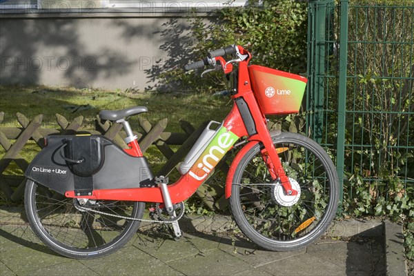 Lime rental bike