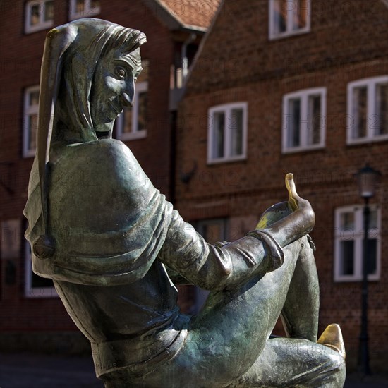 Till Eulenspiegel Sculpture