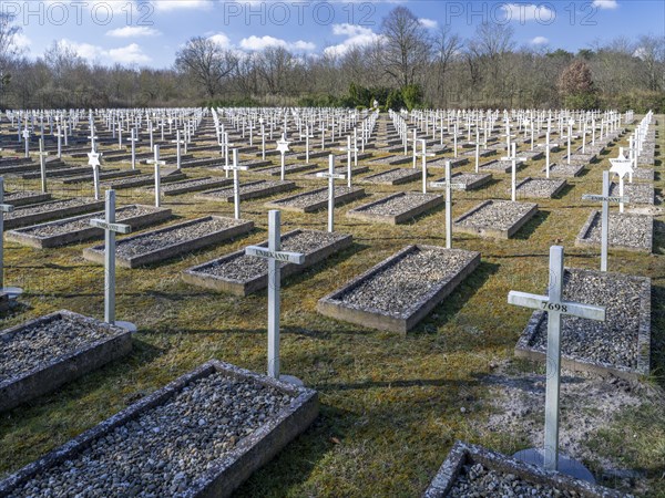 Feldscheune Isenschnibbe Gardelegen memorial